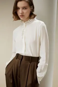 リリーシルク　大人フェミニン フリルスタンドカラー シルクブラウス