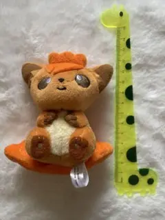 【ロコン】プチぬいぐるみINモンスターボールケース　ぬいぐるみ