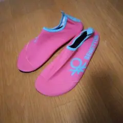 マリンシューズ