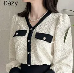 新品未使用タグ付⭐︎DazyプラウスM