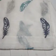 羽の刺繍 ガーゼ生地 カフェカーテン のれん