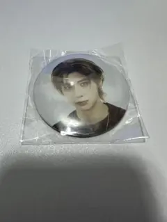 BOYNEXTDOOR カプセルトイ　缶バッジ　イハン