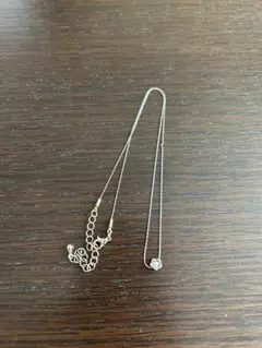 シンプルシルバーチェーンネックレス