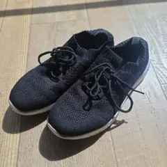黒 メッシュスニーカー 22.5cm
