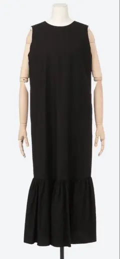 SACRA サクラ　麻入り大人可愛いティアードワンピース38 BLACK