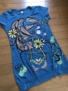 クストバルセロナ　Tシャツ　モード系　ビジュー❤️