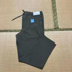 ③新品　GU ジーユー　ドライストレッチイージーアンクルトラウザーCL　ＸＬ