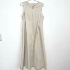 【夏物値下げ】ヘユム　ロング丈ワンピース ベージュ ノースリーブ Aライン