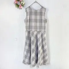 美品★ 【コムサ】 ノースリーブワンピース (S/M相当) チェック柄 切り替え