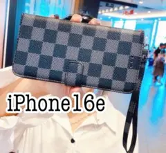 iPhone16e チェック柄手帳型ケース　ブラック　黒