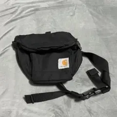 Carhartt ブラック ボディバッグ