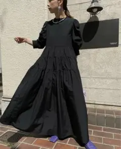 【最終値下げ】MEDI COLOR TIERED VOLUME DRESS