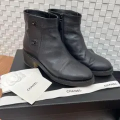 シャネル ターンロック ショートブーツ
