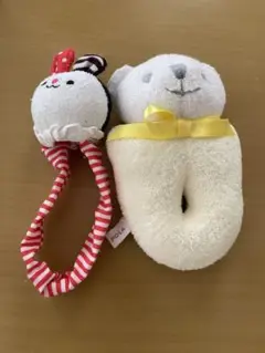 POLA クマとcombi ウサギのラトル2点セット