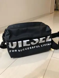 DIESEL ブラック ショルダーバッグ