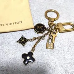 【値下げしました!】ルイヴィトン ポルトクレ パンピーユ チャーム キーリング