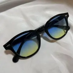 新品 ブルー イエロー グラデーション サングラス ボストン 黒縁 ブラック