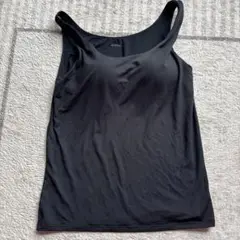 UNIQLO エアリズム ブラック タンクトップ L