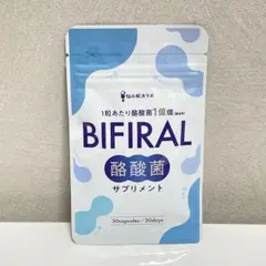 Item thumbnail for item b9136b11-84bf-4fc3-8976-4b038c6b997f