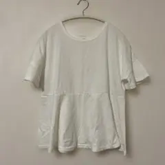 未使用　Tシャツ　トップス　フリル　体型カバー　ホワイト　半袖　レディース