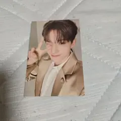 SEVENTEEN ドギョム トレカ ワルツ フーディー パーカー