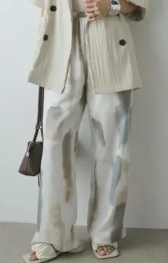 新品　ニュアンスペイント柄パンツ　エシカ　リュミエなど好きな方
