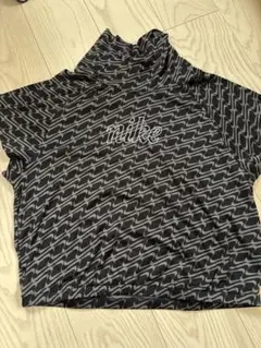 Nike 波模様 ハイネックシャツ