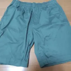 UNIQLO グリーン ショートパンツ Lサイズ