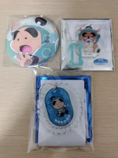 しんべヱ　缶バッジ　どうぶつフォーゼ　アクリルスタンド　ロッカーキーホルダー