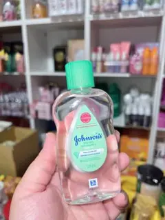 Johnson’s baby oil aloe vera & vitamin E
