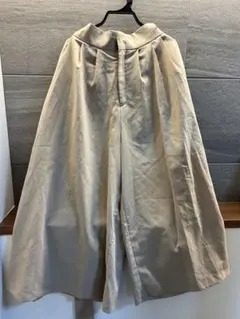 ベージュ ワイドパンツ M