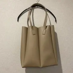 新品未使用　トートバッグ　ベージュ　ボーンフリー　カバン　オフィス