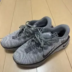 NIKE モディバ グレー 26.0㎝