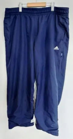 adidasナイロンパンツ