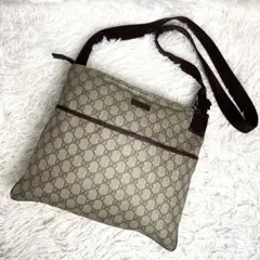 希少✨GUCCI ショルダーバッグ GG柄 PVC レザー A4可 茶 ベージュ