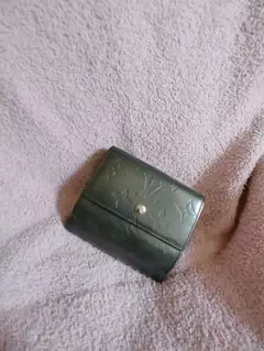 ルイヴィトン 折り財布