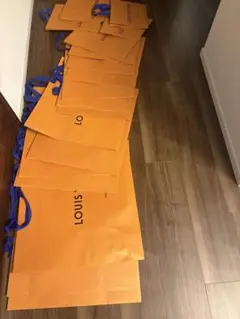 Item thumbnail for item ce657213-d228-4777-a767-ed8cf9c45fc8