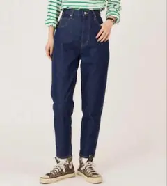 Item thumbnail for item f36581ae-d3fe-449c-8abf-1c1ed35119e9