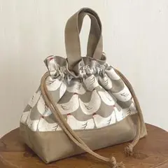 保冷お弁当袋　ニワトリ×ベージュ　北欧　巾着ランチバック　ハンドメイド627