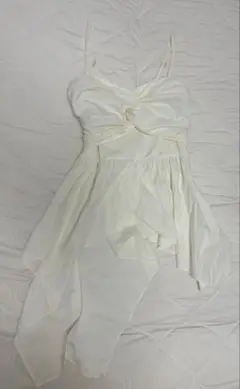 アシンメトリックホワイトキャミソール