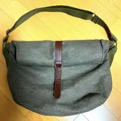 【状態良】MOTIVE メルトン メッセンジャー バッグ