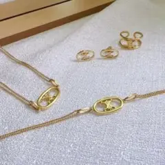 ステンレス ネックレス ブレスレット リング ピアス セット トリオンフ お洒落
