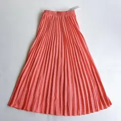 ★新品★ プリーツロングスカート　フレア　ウエストゴム　コーラルピンク