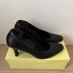 POOL SIDE 黒パンプス　オフィス　就活　エアライン
