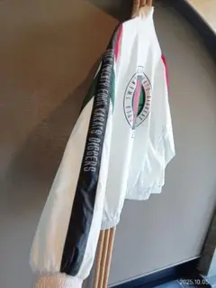 Item thumbnail for item 8ecb1bb3-aa33-442d-bf04-8b5751b1c104