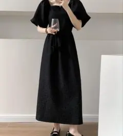 SALE価格黒 パフスリーブ ロングワンピース