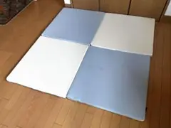 エムール プレイマット 140x140 cm アイボリー×グレー 折りたたみ