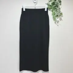 【adapt retailing】ブラックタイトスカート　サイズONE