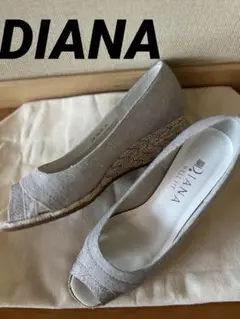 DIANA ダイアナ　ウエッジパンプス