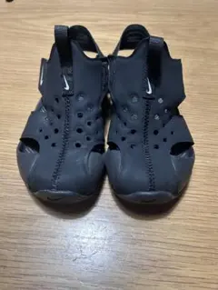キッズ　サンダル　18センチ　NIKE